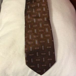 Jos.A.Bank brand new never worn 60” brown pattern 100% silk tie made in the USA!